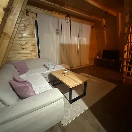 Forest Paradise דירה *